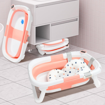 dans-petit-salle-de-bain-rangement-malin-baignoire-bébé-pliable
