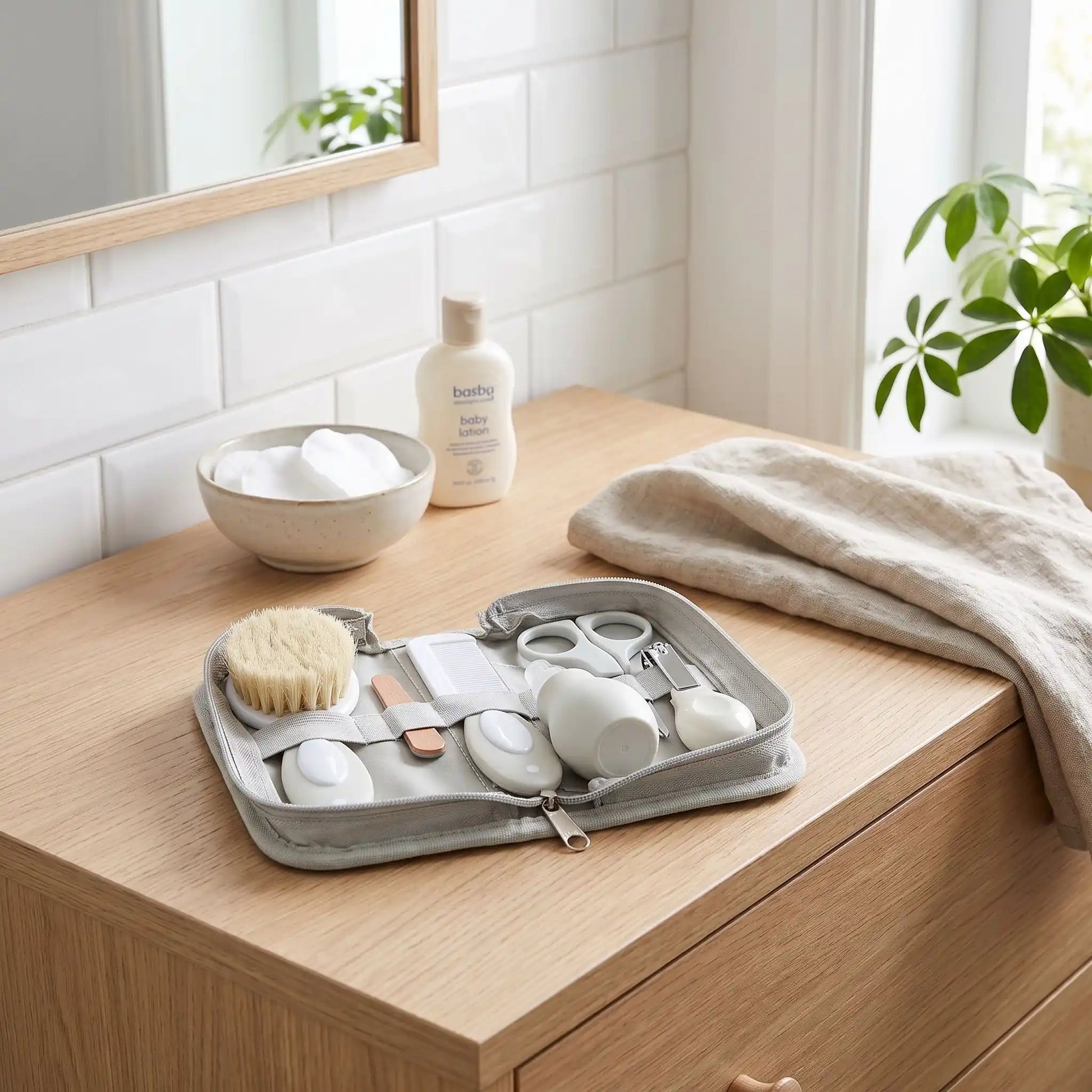 trousse de toilette bébé babynou kit complet